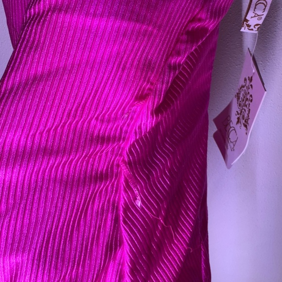 Becca Vibrant Pink One-Piece Swimsuit large - Picture 5 of 6